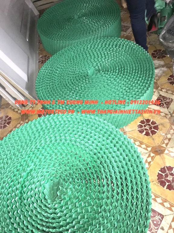Công ty Xương Minh gia công tấm giải nhiệt cấp cho khách hàng tại Hưng Yên