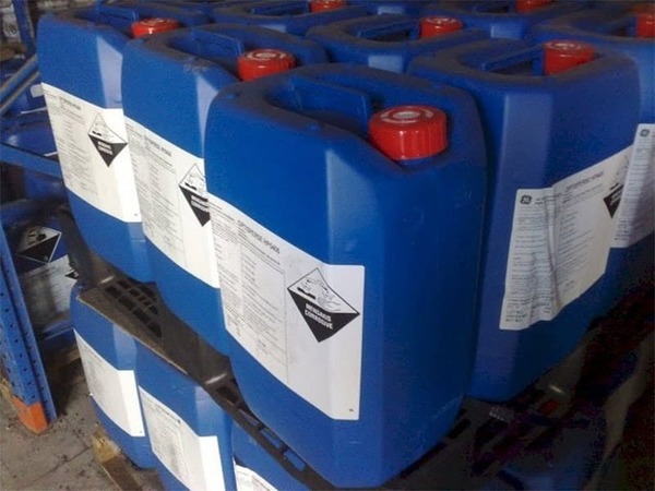 BSG 100 xử lý vi sinh trong nước tháp giải nhiệt tuần hoàn