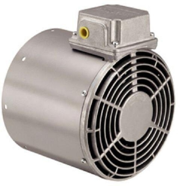 Motor tự làm mát