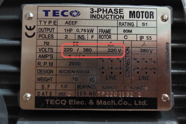 Nguồn điện 220/380V đều có thể sử dụng loại máy bơm này