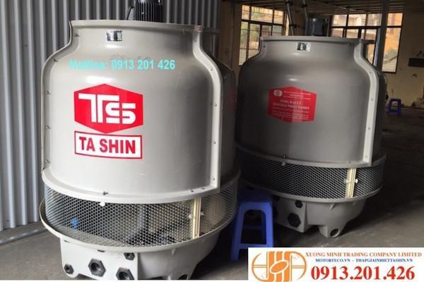 Vỏ tháp giải nhiệt làm từ sợi thủy tinh và khung sắt mạ kẽm chống oxy hóa