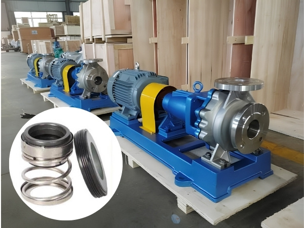 Thay phớt cơ máy bơm tháp giải nhiệt khi phát hiện rò rỉ