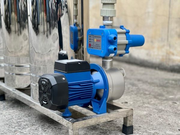 Khái niệm máy bơm nước tăng áp