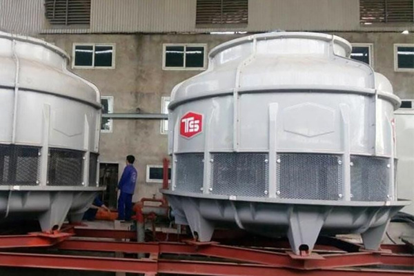Đầu tư tháp giải nhiệt cho máy ép nhựa giúp rút ngắn chu kỳ sản xuất