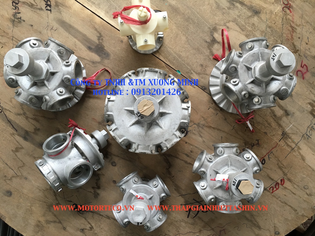 thap-giai-nhiet-tashin-dau-phun